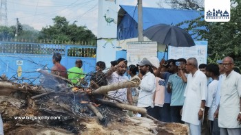 भ्रष्टाचारले आजित स्थानीयवासि विदाको समय सरकारी गाडी चलाएको पाईएमा दिए जलाउने चेतावनी