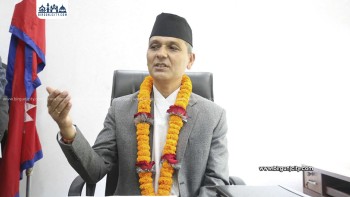 नवनियुक्त मन्त्री ओमप्रकाश अर्याललाई गृह र कानुन मन्त्रालयको जिम्मेवारी