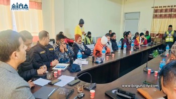 वीरगञ्जको तनाव सामान्य बनाउन प्रशासन र राजनीतिक दलबीच संवाद