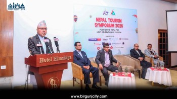 निर्वाचनका लागि कुनै स्रोत अभाव हुन दिँदैनौँ : अर्थमन्त्री खनाल