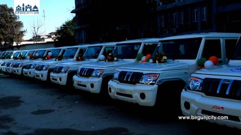 भारतले नेपाललाई निर्वाचन सहयोग स्वरूप २२० सवारीसाधन हस्तान्तरण गर्यो