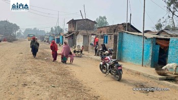 सिरहा–३ : ‘हामी त भोट बैंक मात्रै हौं, सबै आउँछन् झुटा आश्वासन दिएर जान्छन्’